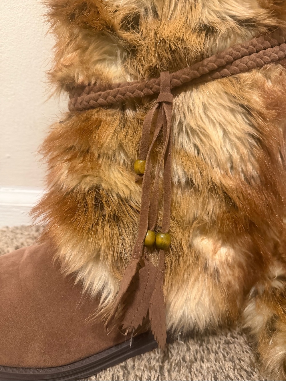 MUKLUKS Faux Fur Boots with Knit Cuff - Brown size 8 - Picture 3 of 7